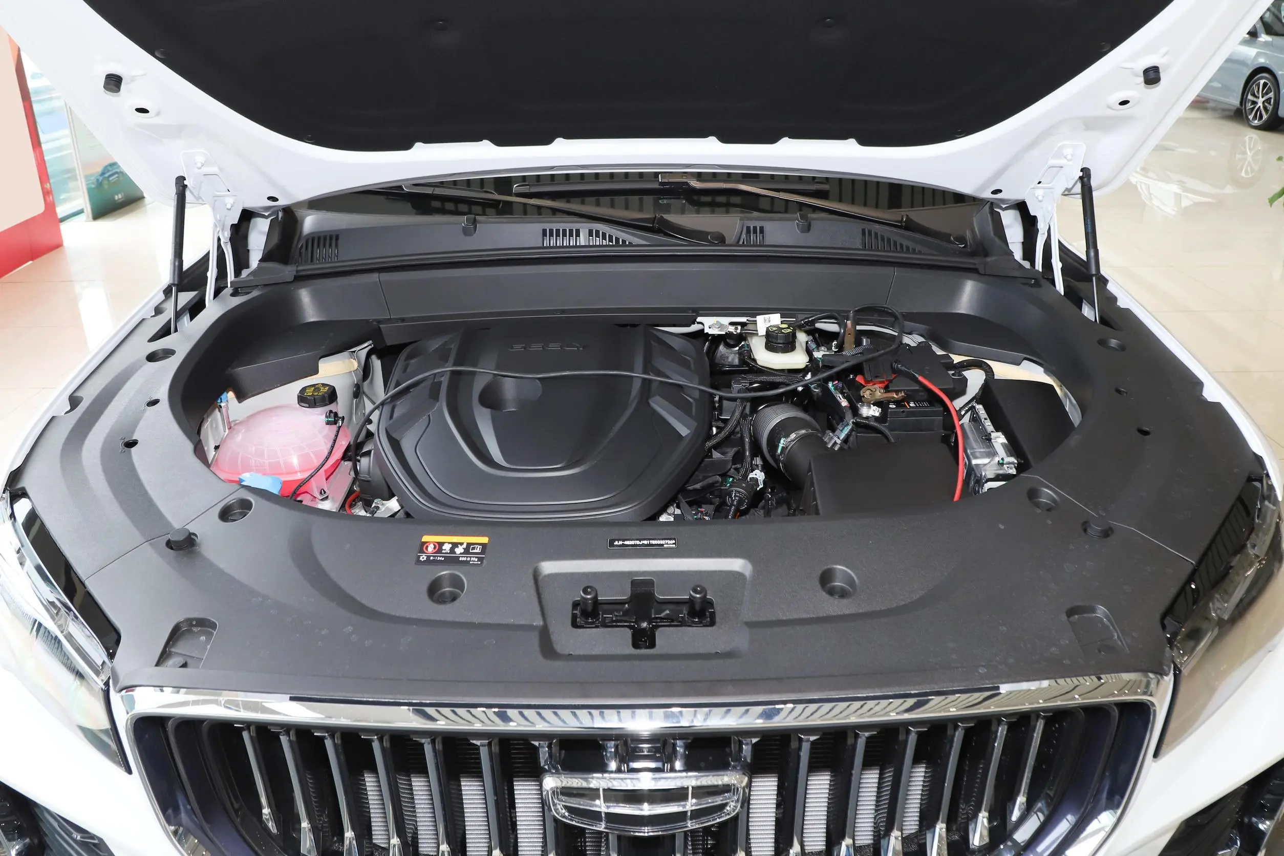吉利星越L长风版上市，配置丰富，搭载2.0T发动机，售价14.77万元